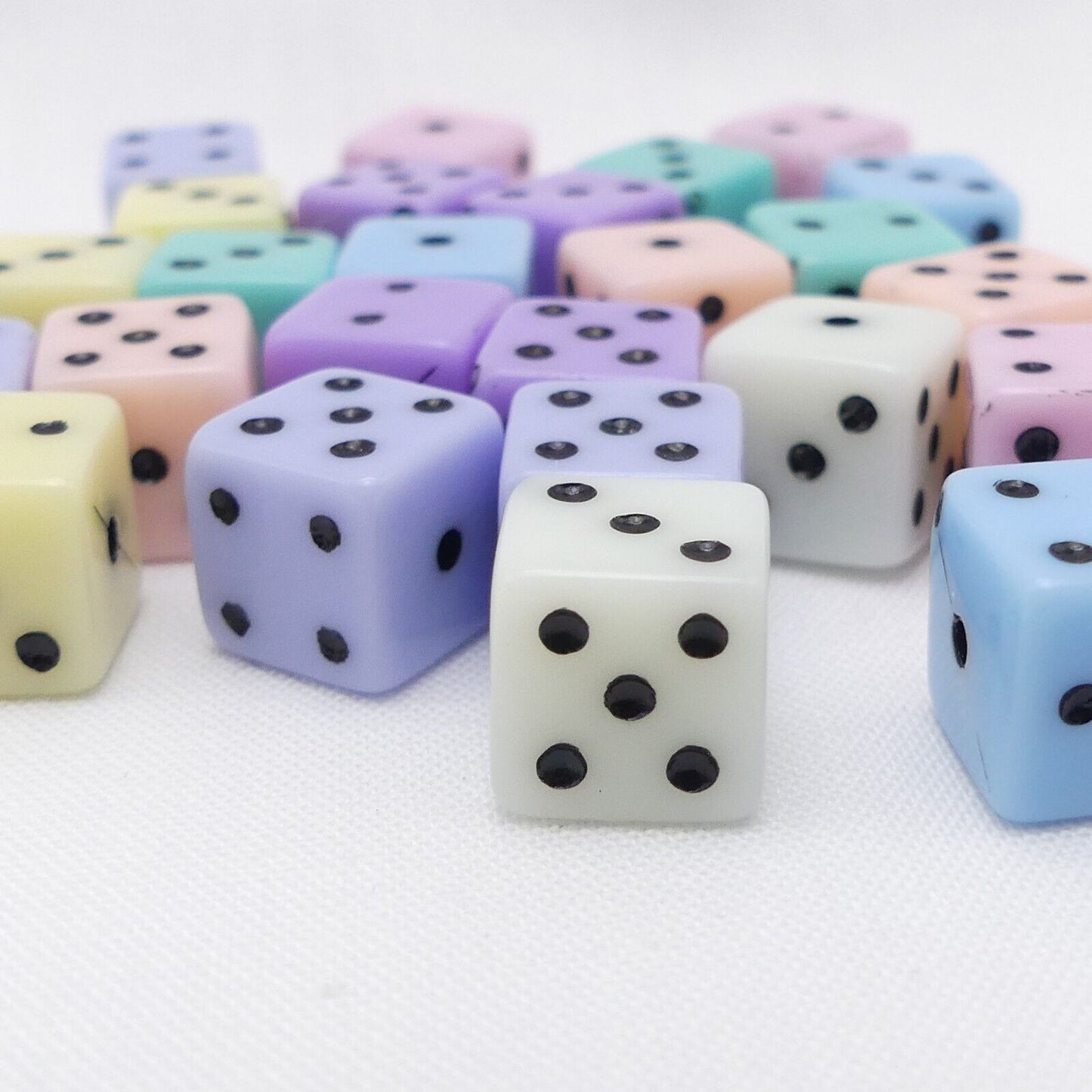 25 Dice Beads 10mm Mixed Pastel Colours Jewellery Making Crafts