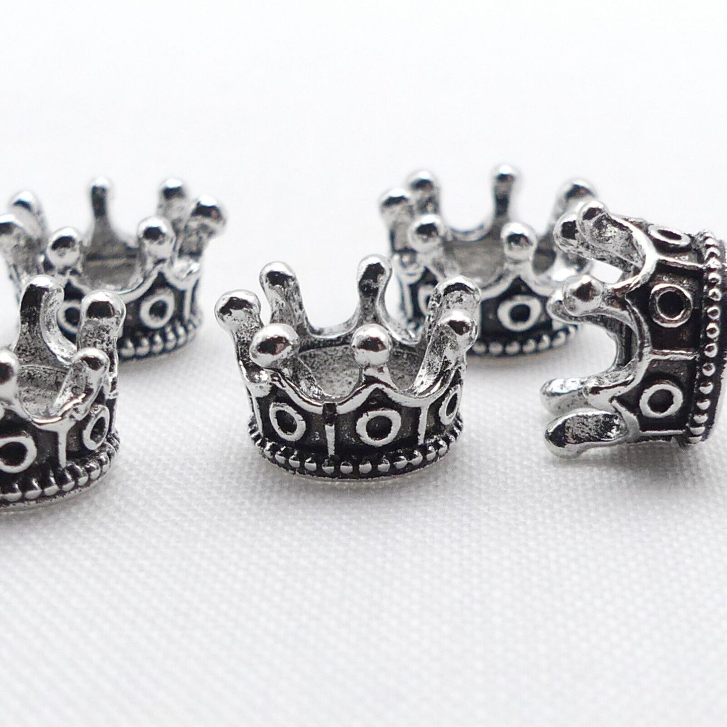 5 Silver Tone Crown Spacer Beads