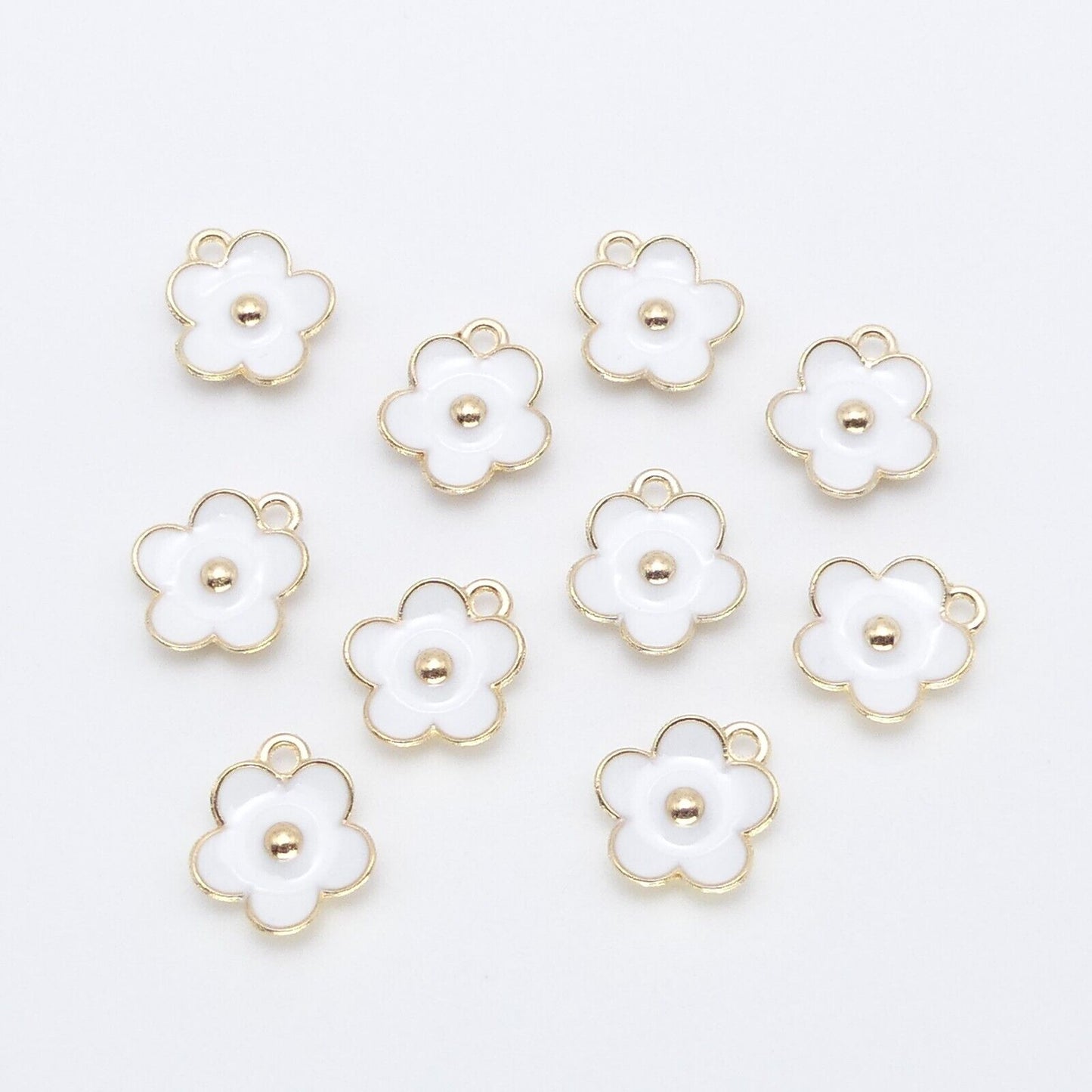 10 Gold Plated And White Enamel Daisy Charms