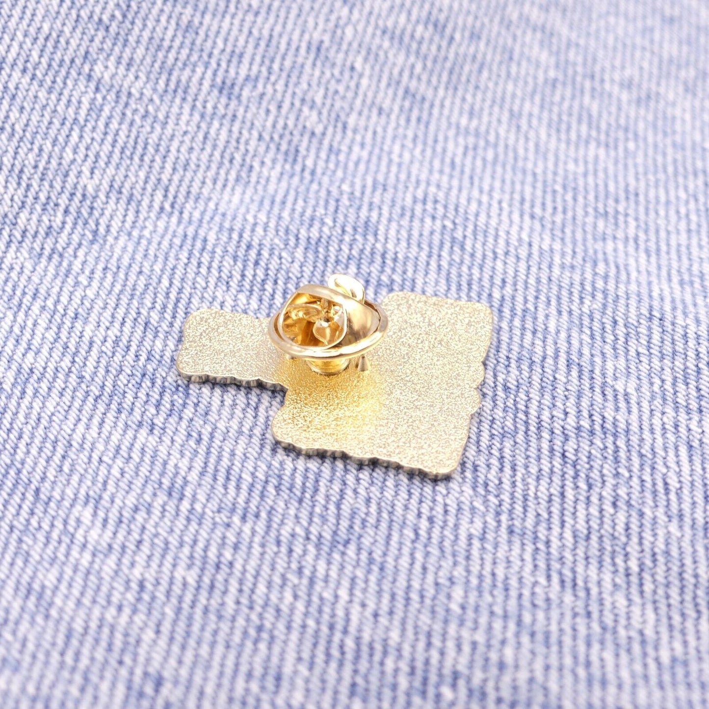 Me Sarcastic Never Enamel Pin Badge