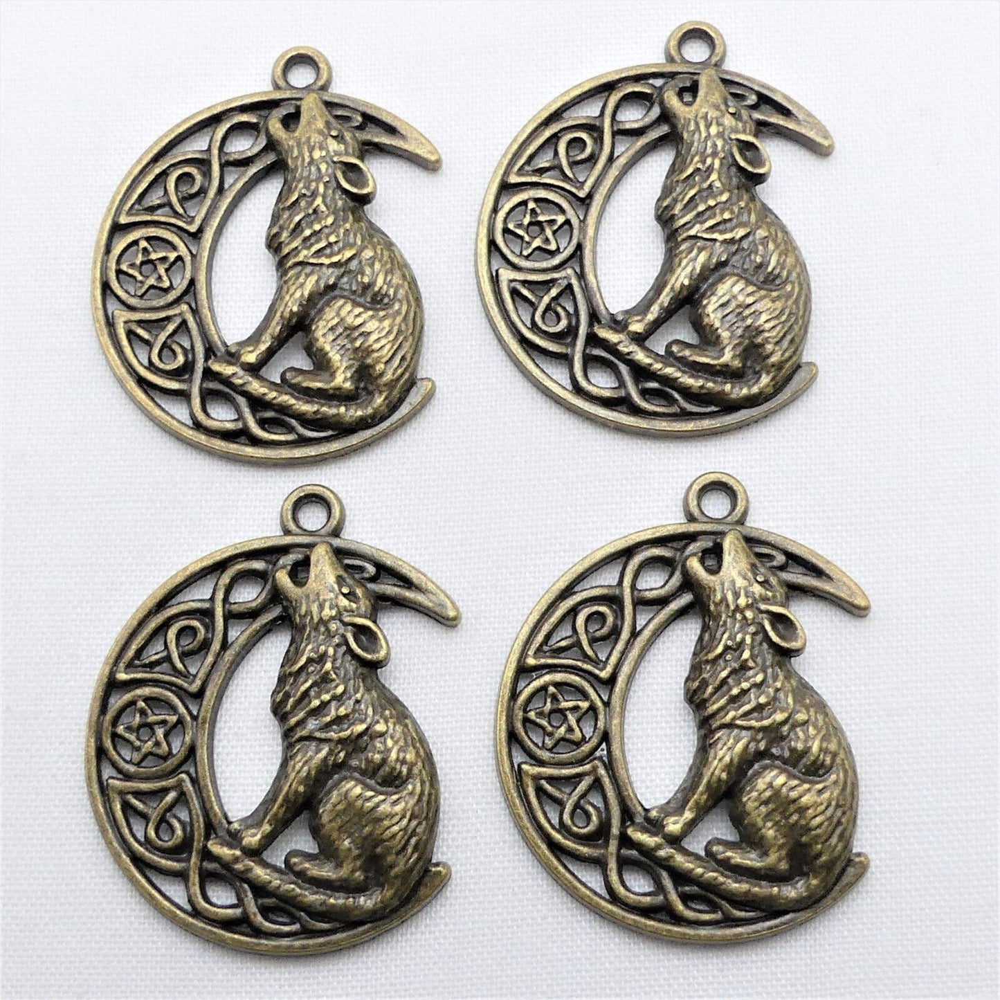 4 Howling Wolf And Celtic Moon Metal Charms