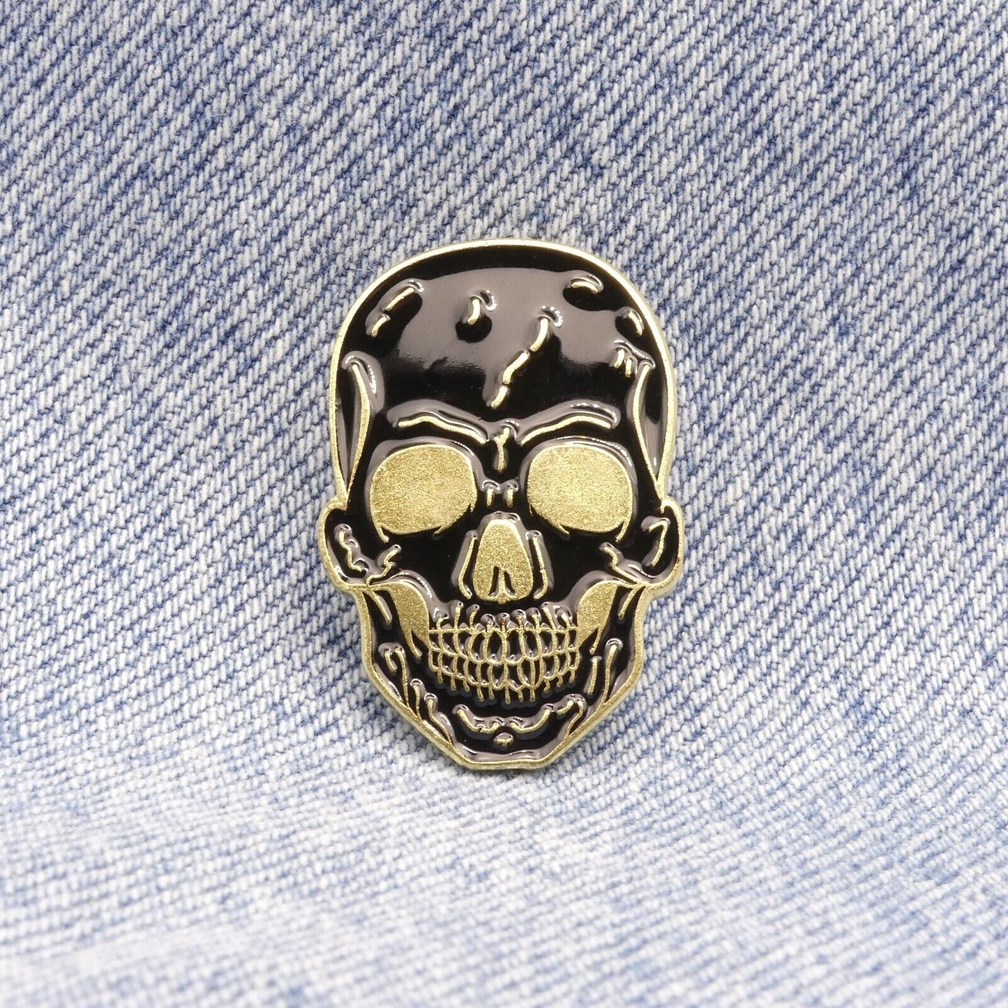 Black & Gold Skull Enamel Pin Badge Metal Goth Horror Emo Badges Skeleton