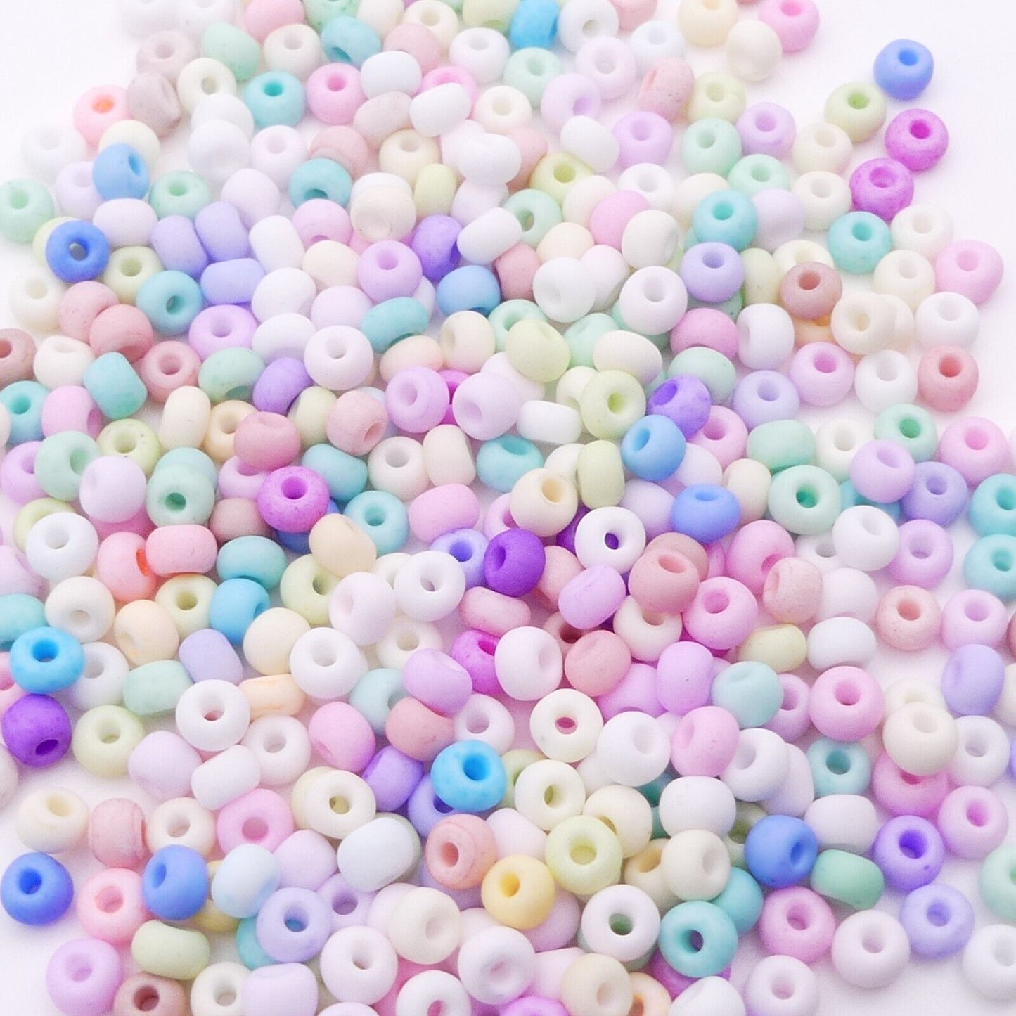 30g 4mm Mixed Pastel Glass Seed Beads Multicoloured 6/0