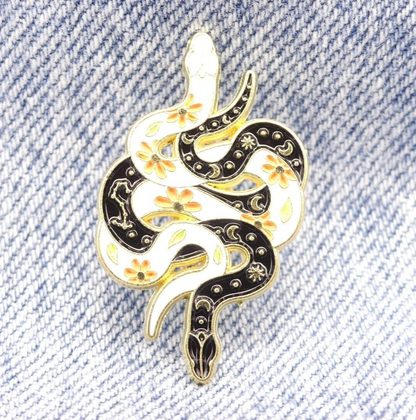 Black And White Intertwined Double Snake Ying And Yang Enamel Pin Brooch