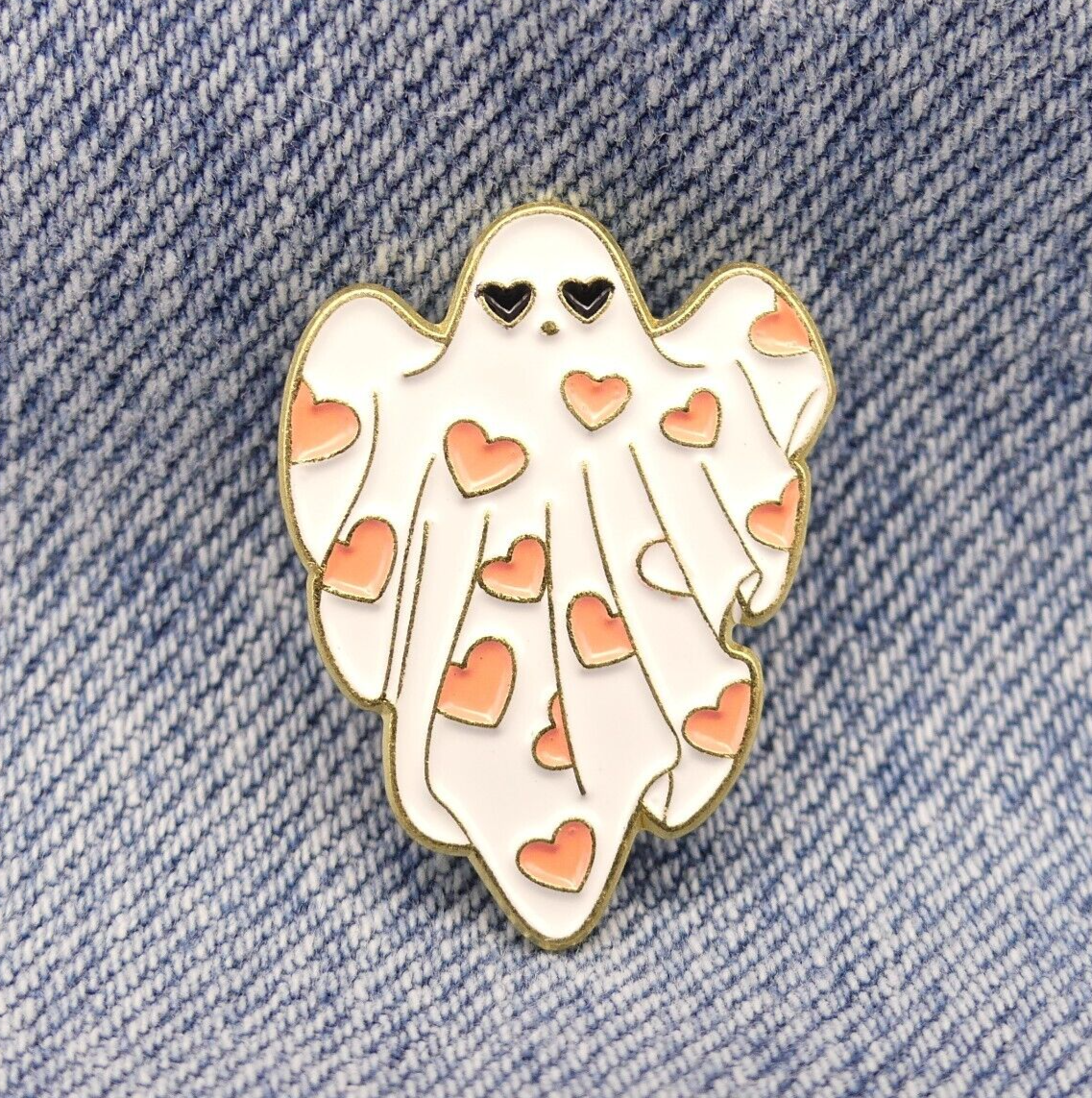 White Ghost With Pink Heart Enamel Pin Badge Spooky Ghost Badge